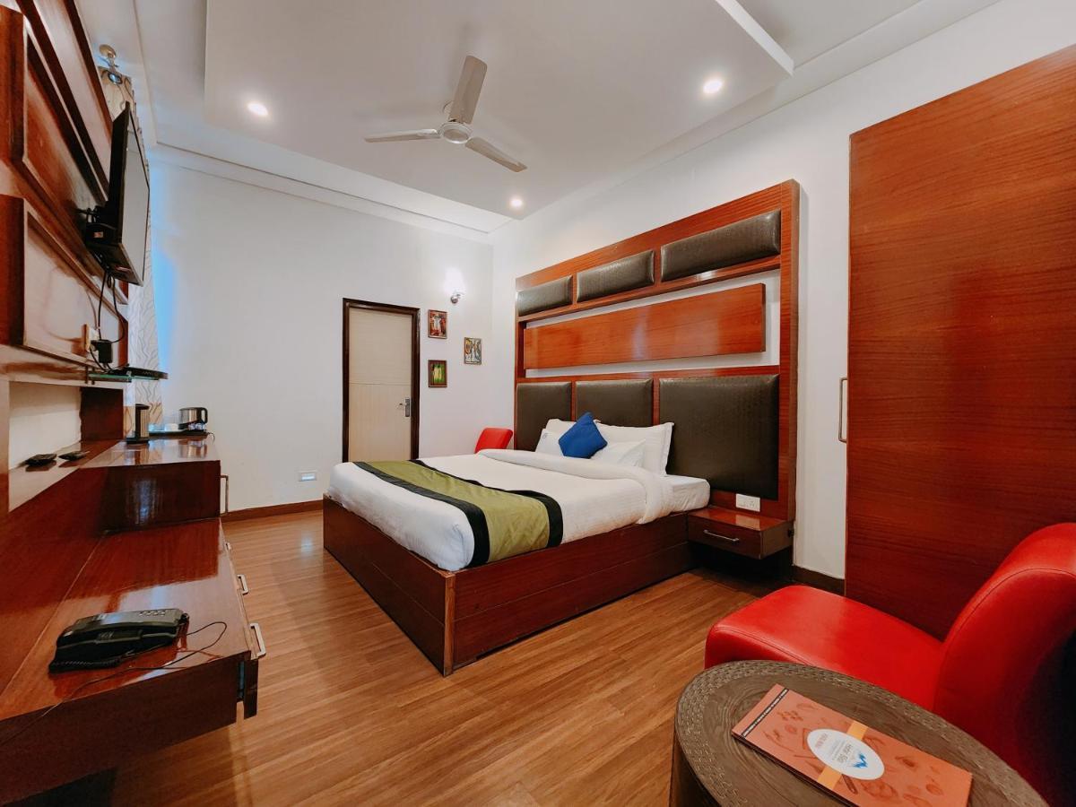 Hotel Bliss Kasauli Kültér fotó